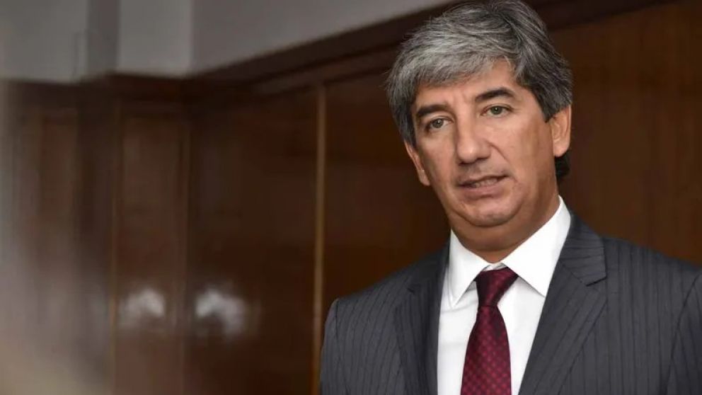 Bento está acusado de proteger narcotraficantes