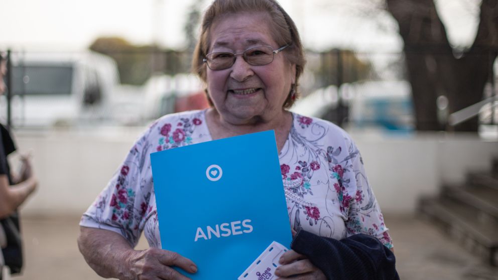 Cuándo cobran los jubilados y pensionados