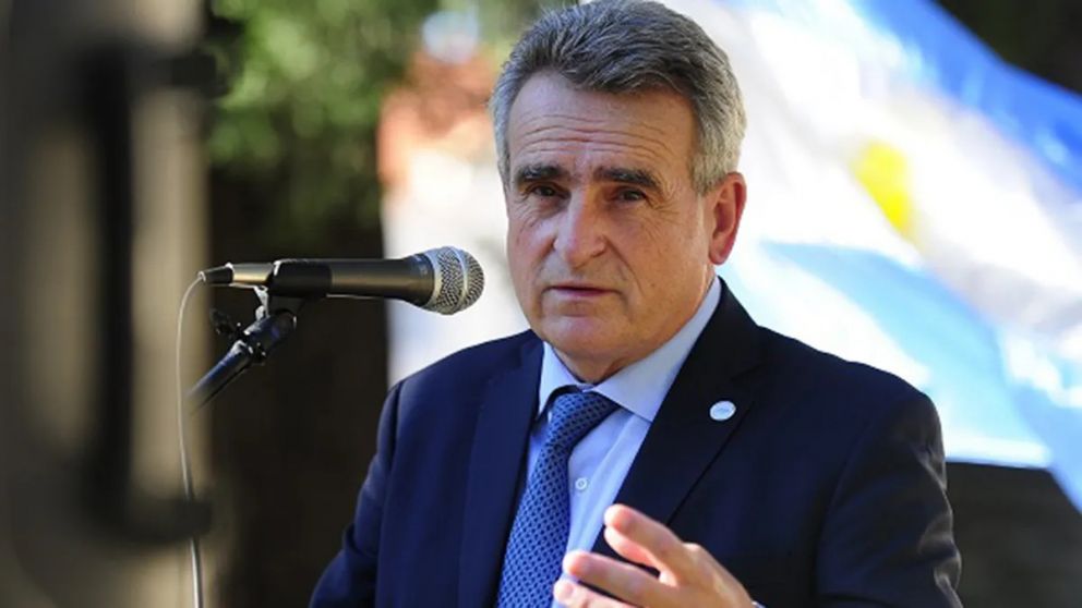 Agustín Rossi confirmó hoy que será precandidato a presidente por el Frente de Todos.