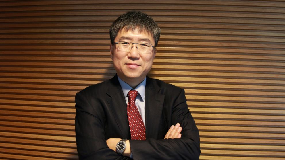 Ha-Joon Chang fue entrevistado por Sebasti�n Ceria, presidente de Fundar