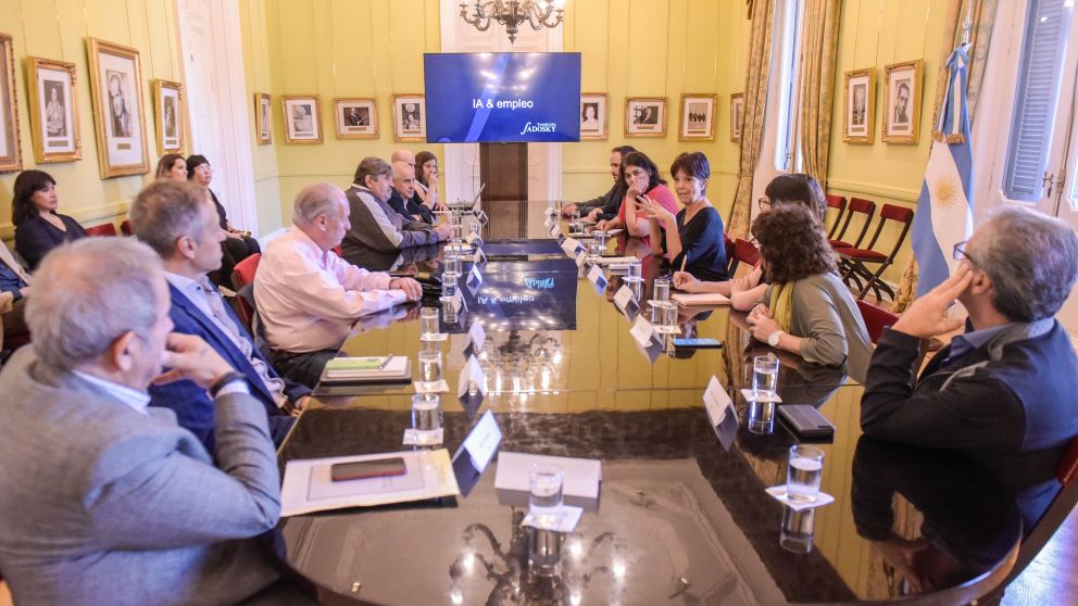 Marcó del Pont con referentes sindicales