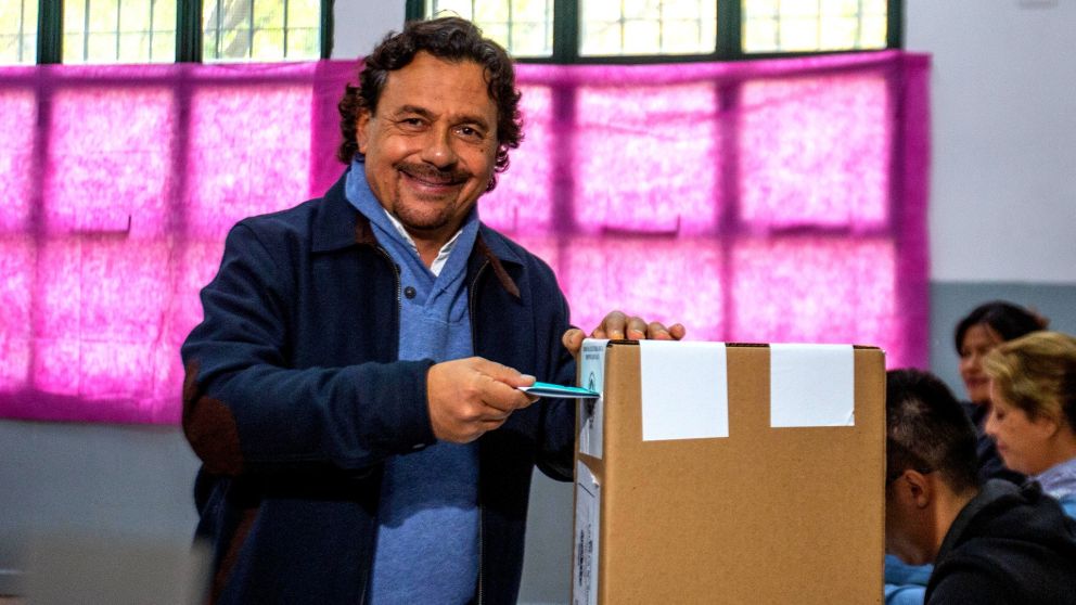 Sáenz se impuso con comodidad en Salta y envió un mensaje antrigrieta