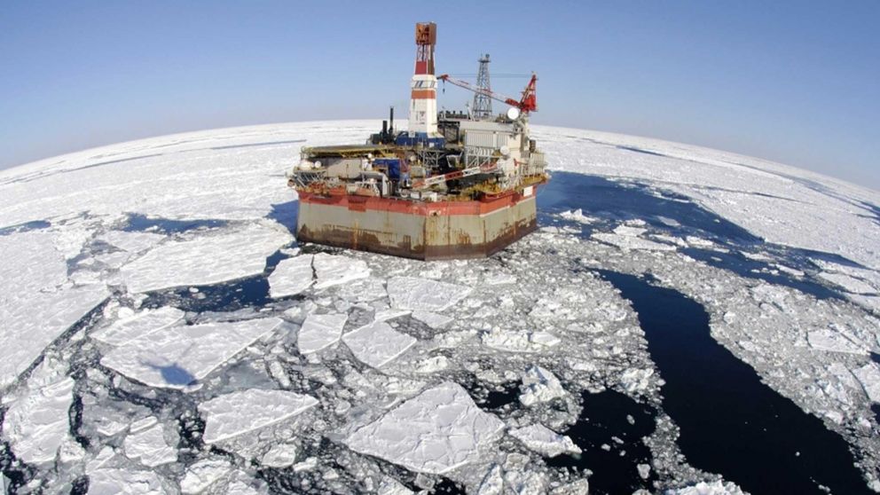 Potencias buscan explotar el Ártico, pese al riesgo de desastre ambiental
