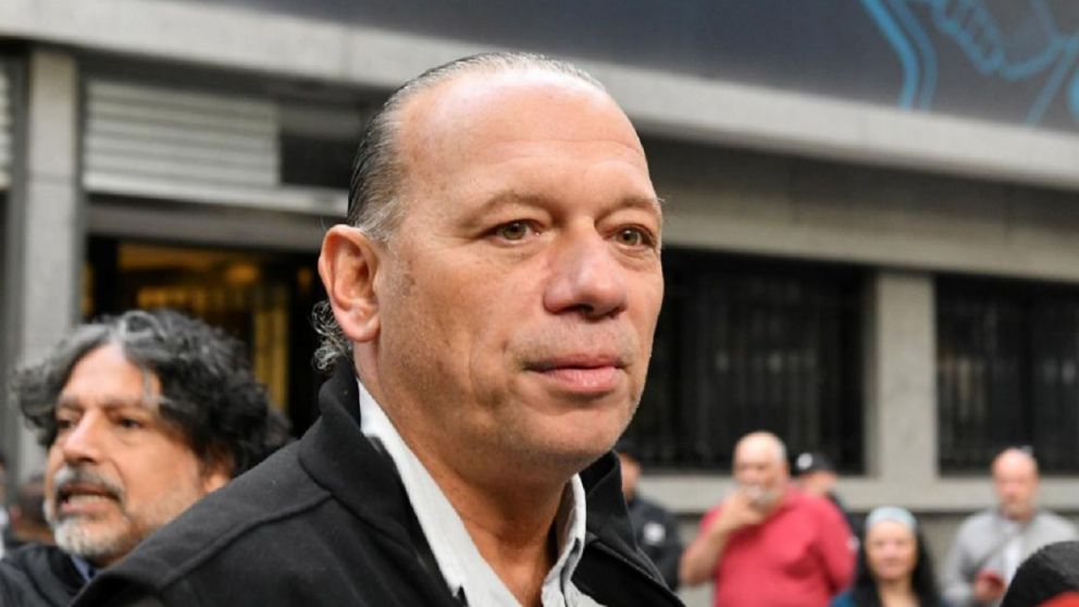Sergio Berni inició una licencia médica por una lesión en el seno maxilar
