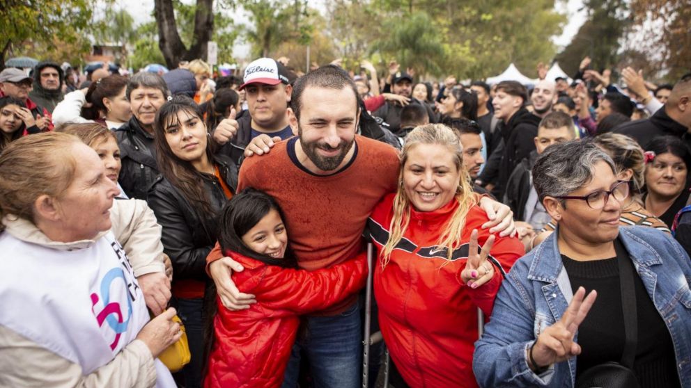 Damián Selci presentó su programa para los vecinos de Hurlingham.