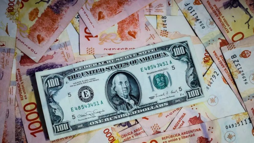 Un dólar por 1.000 pesos