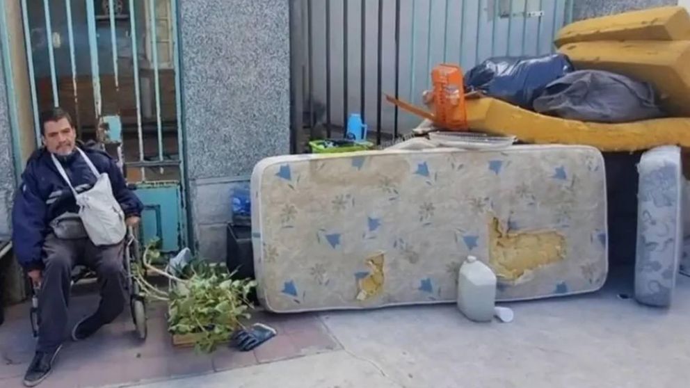 San Luis: es discapacitado, vive en la calle y no tiene respuestas de la Gobernación.