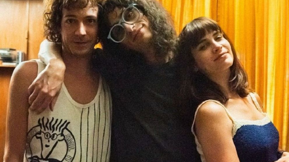 Los personajes de Luis Alberto Spinetta, Fito Páez y Fabiana Cantilo en la serie de Netflix