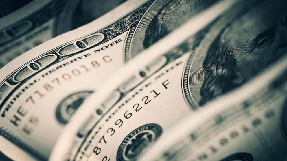 El BCRA explicó que las medidas se tomaron luego de que varias empresas evadieran los controles para acceder al MULC