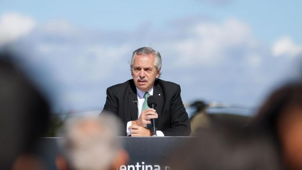 Funcionarios y referentes del FdT reaccionaron ante la decisión de Alberto