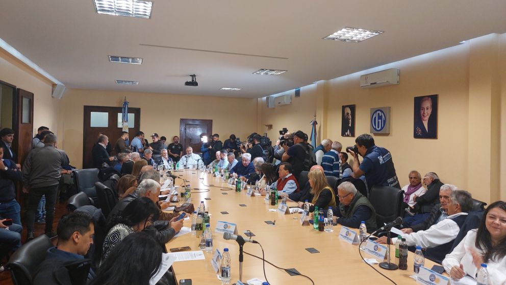 El consejo directivo de la CGT volvió a la mesa de debate luego de 7 meses