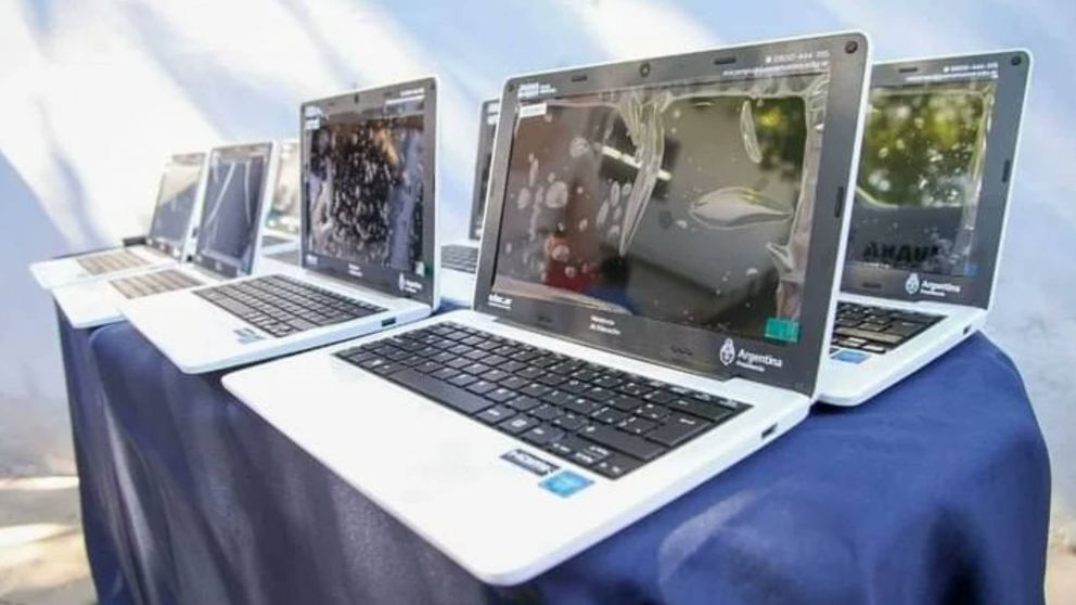 Computadoras gratis para estudiantes: otro grupo accede al beneficio, ¿quiénes son?