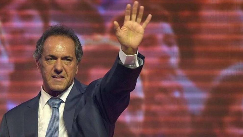 Scioli auguró "un gran porvenir" para Argentina