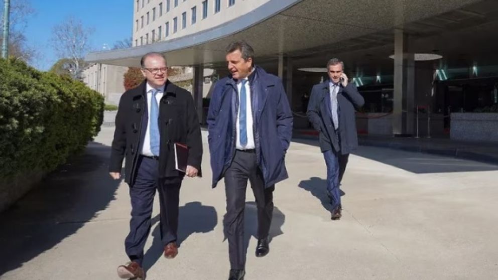 El ministro de Economía tendrá una agenda cargada en Washington