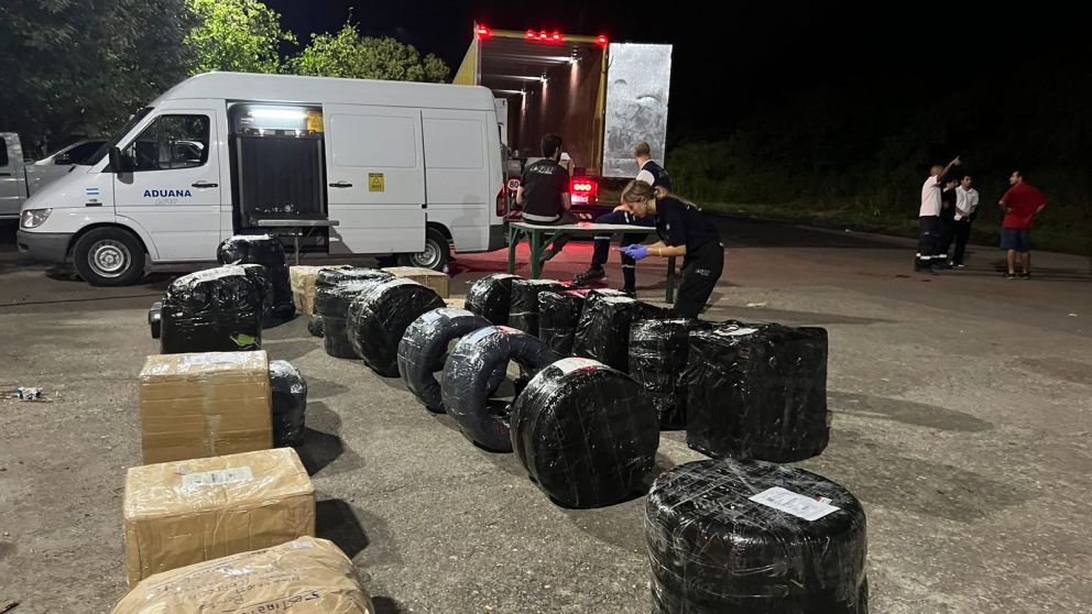 Megaoperativo en cinco provincias: la Aduana secuestró mercadería valuada en $656 millones