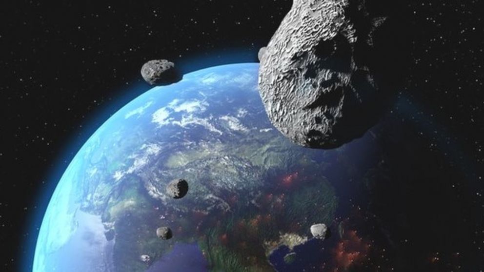 Asteroides que se aproximan a la Tierra