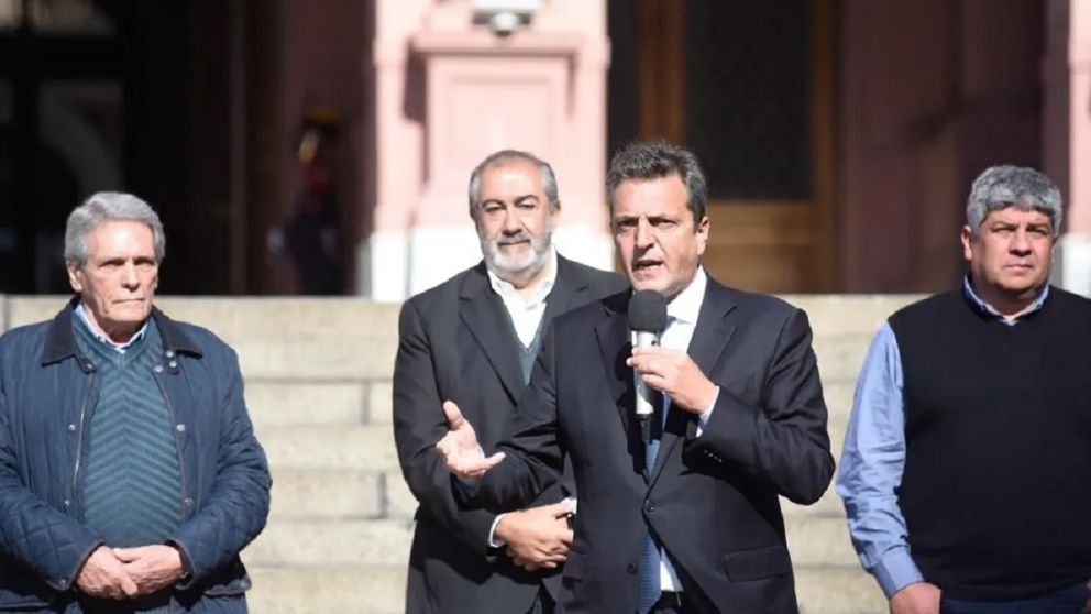 En lo pol�tico hay ponderaci�n a Massa desde la CGT, la cuesti�n de las obras sociales empero es cr�tica, aseveran
