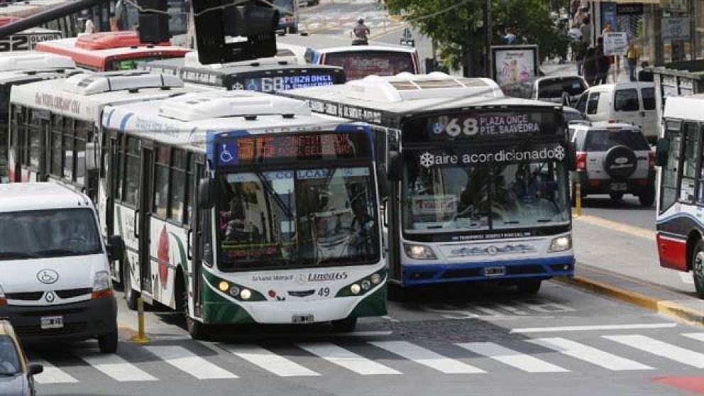 El último aumento de tarifa de transporte fue de 40 por ciento
