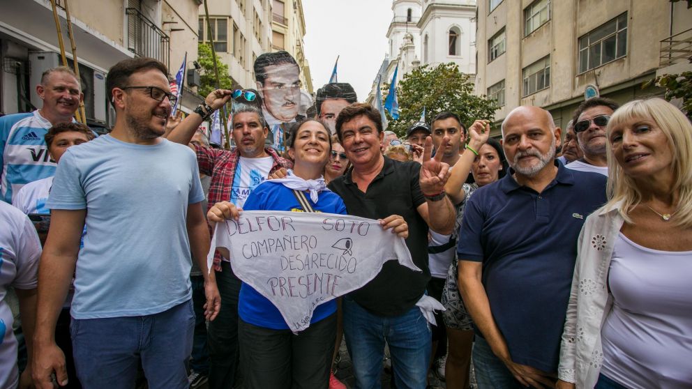 Fernando Espinoza: “Antes eran golpes militares, ahora tenemos un partido judicial que proscribe a nuestra querida vicepresidenta Cristina"