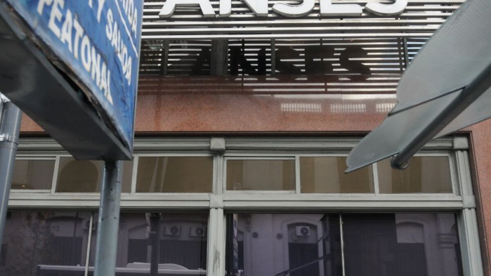 Canje de bonos: cómo impacta en el FGS de la ANSES