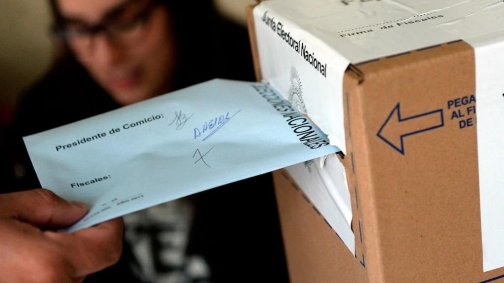 Se oficializó el calendario electoral: las PASO serán el 13 de agosto y las generales el 22 de octubre