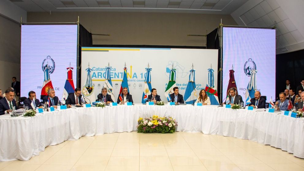 Los mandatarios provinciales realizarán su próxima reunión en la sede porteña del CFI