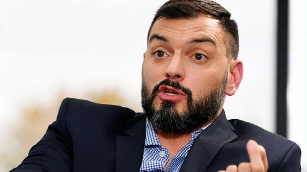 Álvarez Agis fue viceministro de Economía durante el paso de Axel Kicillof por el Palacio de Hacienda