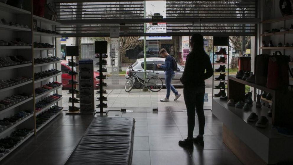 Más de 80.000 hogares de CABA y el conurbano siguen sin luz