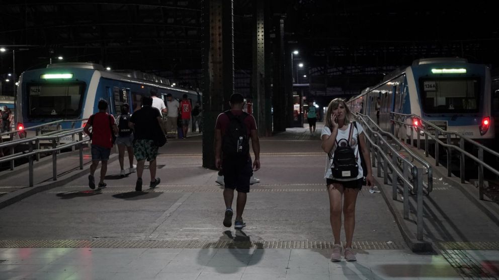 El servicio eléctrico se normalizó a las 20 en todo el país