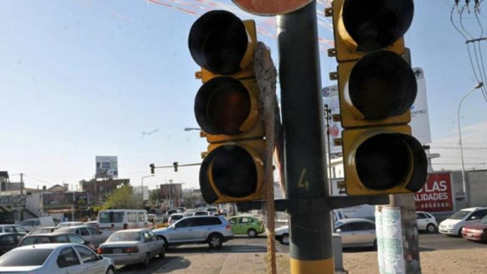 El apagón afectó también la señalización en la vía pública