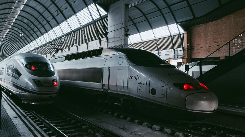 La consutrucción de los nuevos trenes de Renfe se retrasará dos años
