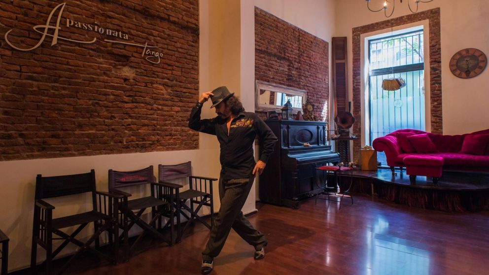 Se vende un hotel dedicado al tango