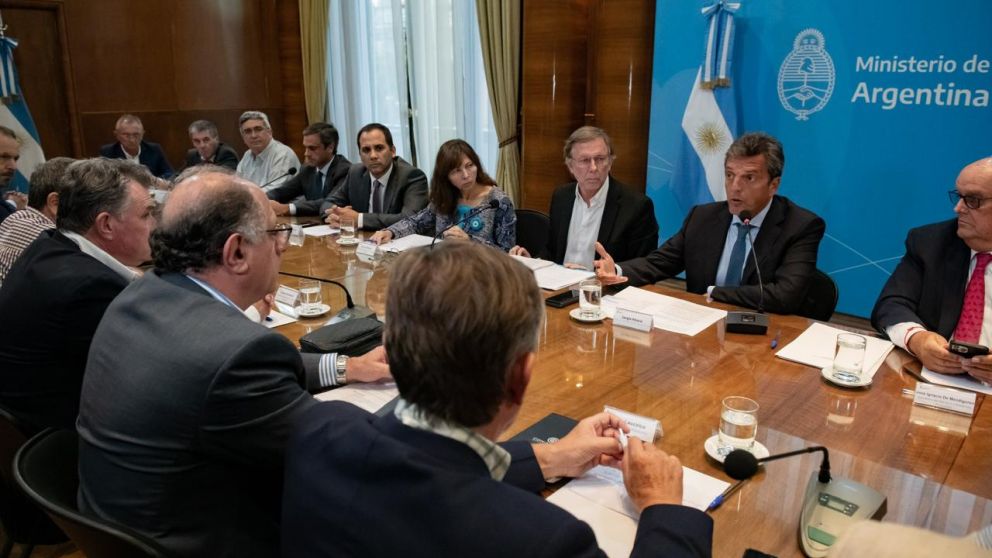 Se dispuso medidas de alivio fiscal y créditos del Banco Nación