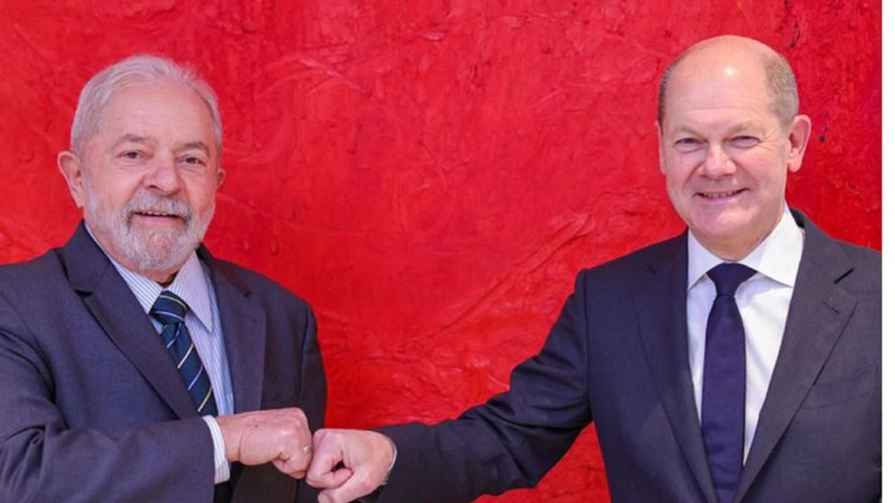 Scholz destacó que la ayuda financiera a Brasil "es una gran suma" y remarcó que "continuaremos cooperando en ese sentido"