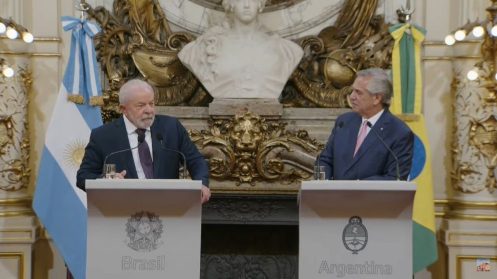 Alberto Fernández y Lula Da Silva hablaron de "la posibilidad de que la producción de Vaca Muerta llegue a Brasil"