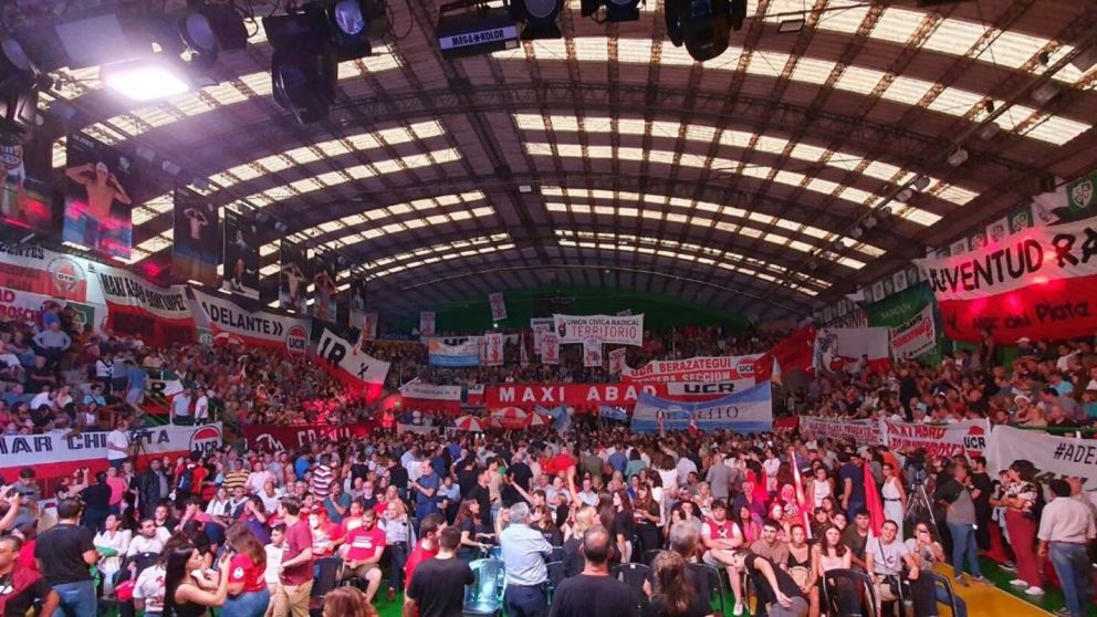 En un acto en el Club Once Unidos de Mar del Plata