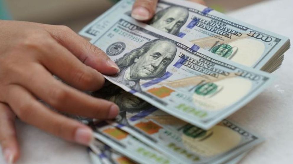 �Cu�l es el precio del d�lar blue hoy?