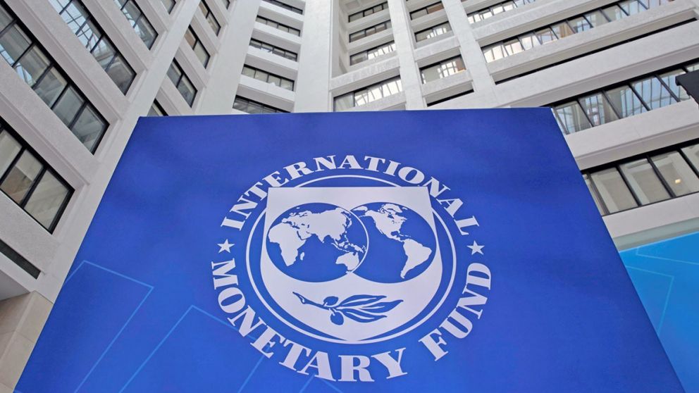 FMI: los vencimientos del primer trimestre jaquean las reservas
