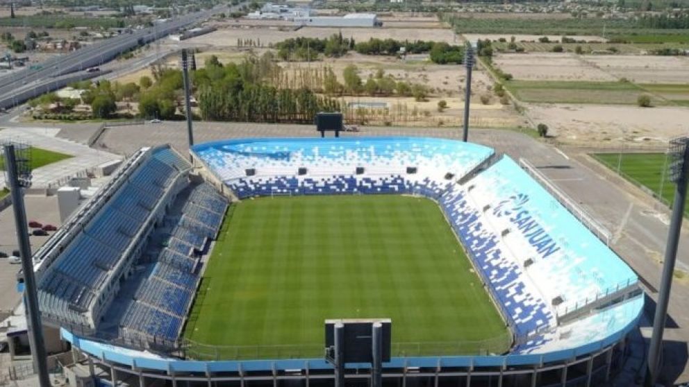 San Juan: denuncian gastos excesivos en espectáculos y estadios