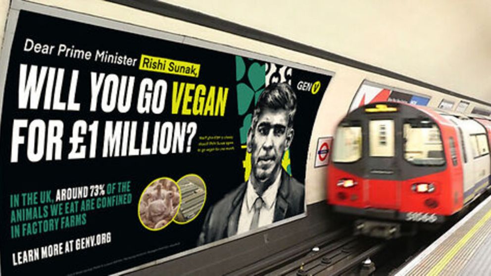 La cara del primer ministro británico empapeló las ciudades