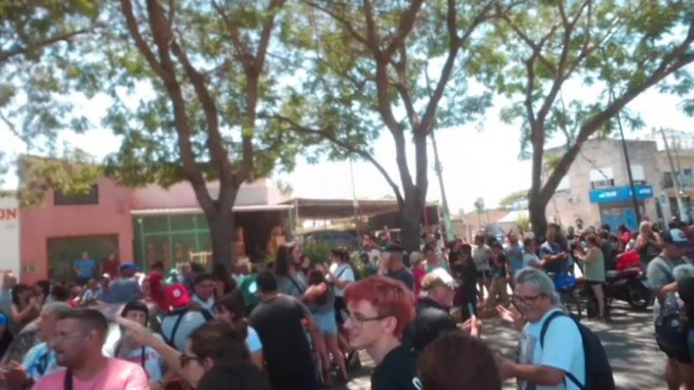 Reclamo de empleados del municipio de Hurlingham
