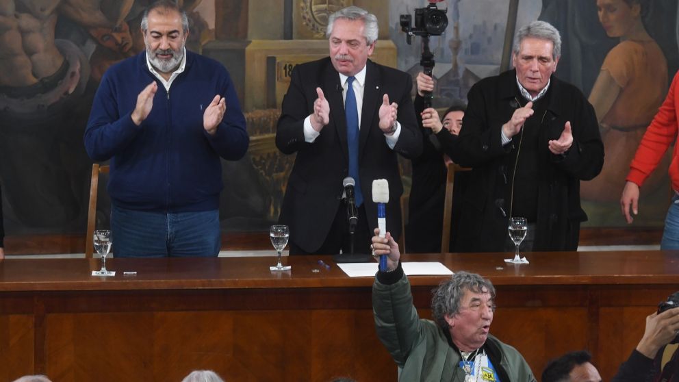 El homenaje a Perón en Azopardo, visita del Presidente y grieta sindical expuesta