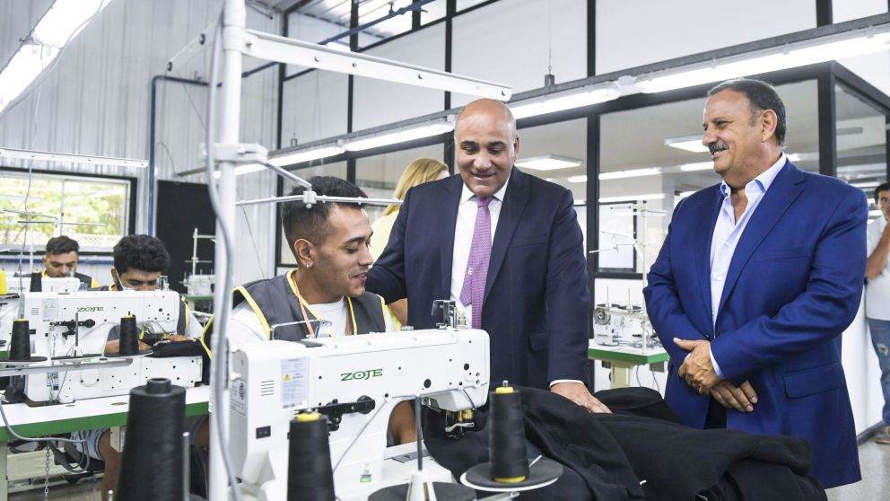 El jefe de Gabinete realizó recorridas por industrias riojanas
