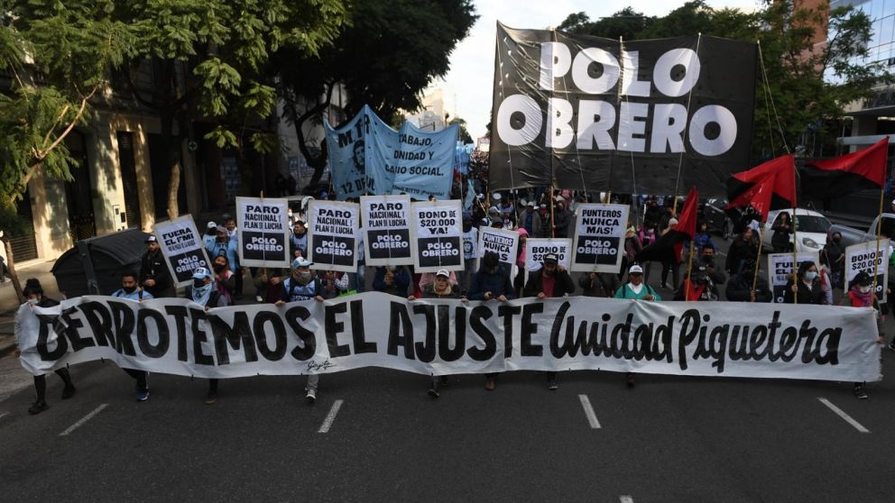 En caso de no obtener respuestas del Gobierno a sus reclamos, la Unidad Piquetera amenaza con un acampe.