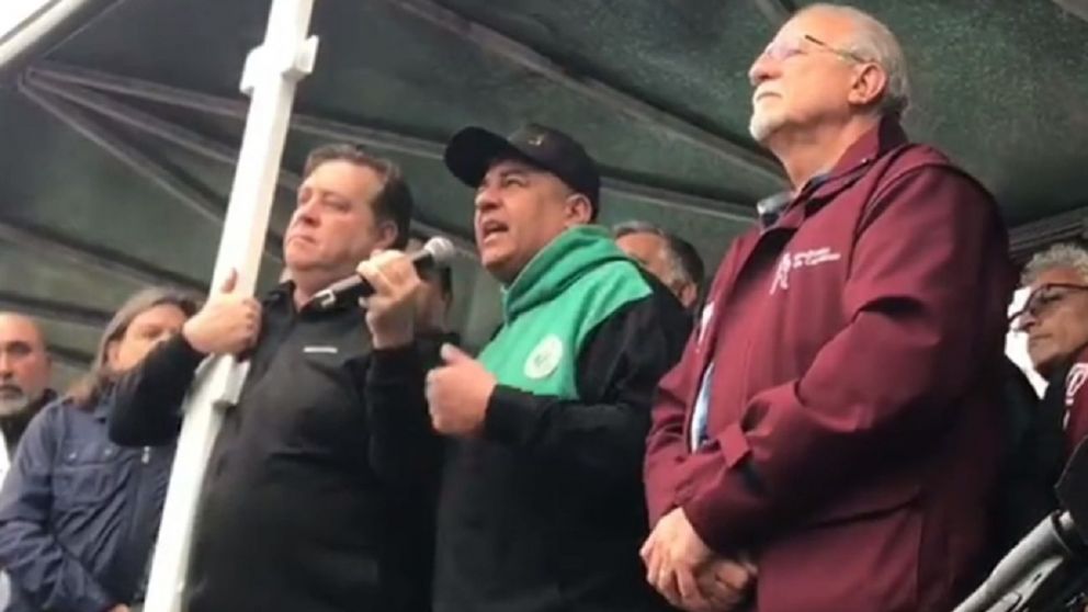 No sólo la controversia por la suma fija o bono genera malestar en gremios alineados al kirchnerismo