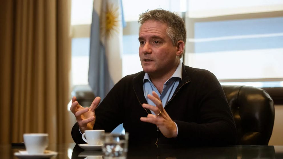 D'Alessandro aseguró que hay "una operación tragicómica de inteligencia para salvar a la jefa"