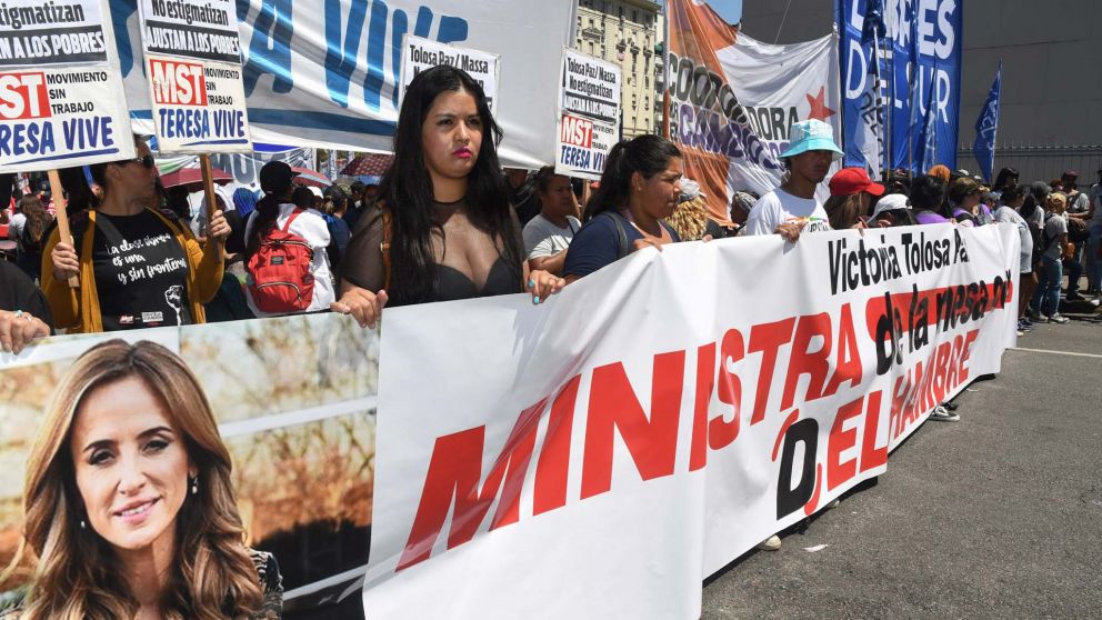 Las protestas inundaron el centro porteño