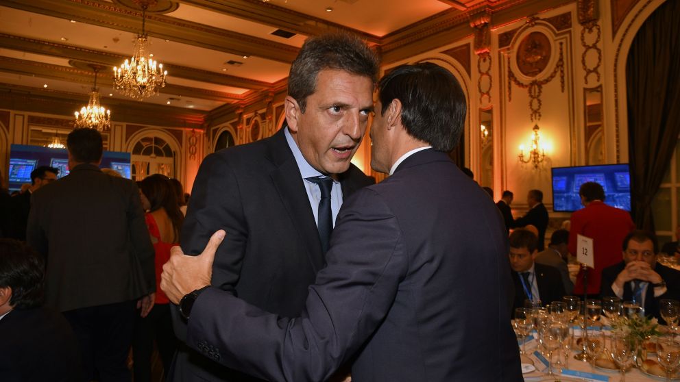 La economía argentina se desacelerará en 2023, advirtió Moody's