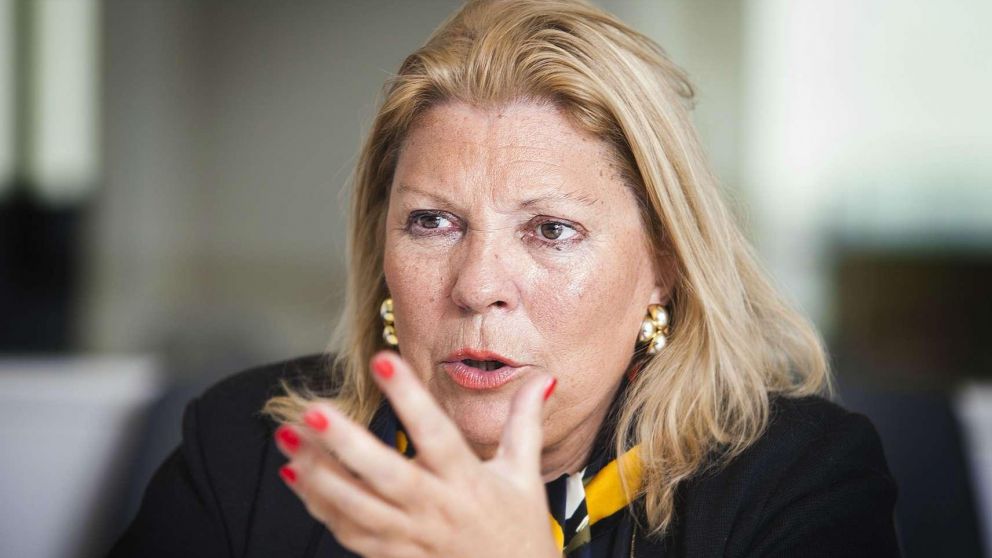 Elisa Carrió recomendó a los chacareros que "hagan patria y guarden su dinero"