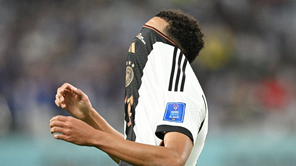 Los germanos necesitan de la "suerte" y mucho más para no quedar eliminados en primera ronda